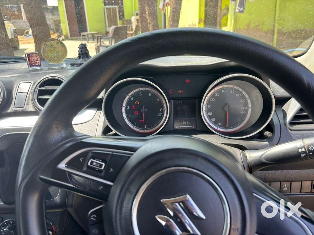 Maruti Suzuki New-gen Swift 2022 Petrol Well Maintained