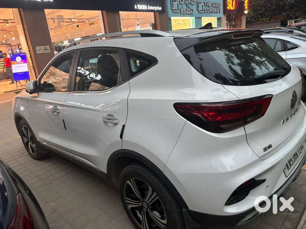 Mg Astor White Brand New Condition