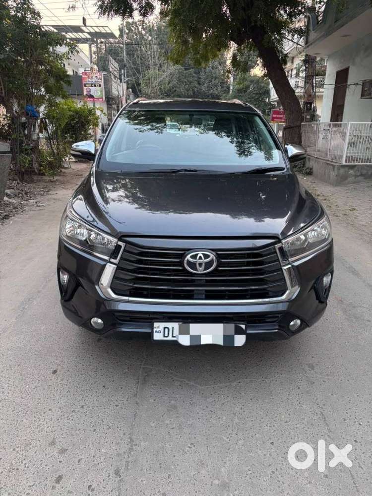 Toyota Innova Crysta 2.4 Gx Limited Edition At 7 Str, 2022, Diesel