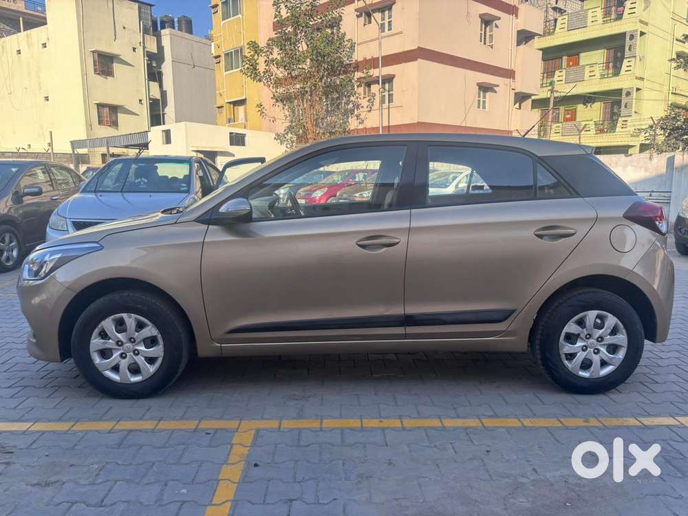 Hyundai Elite I20 Sportz (o) 1.2, 2015, Petrol