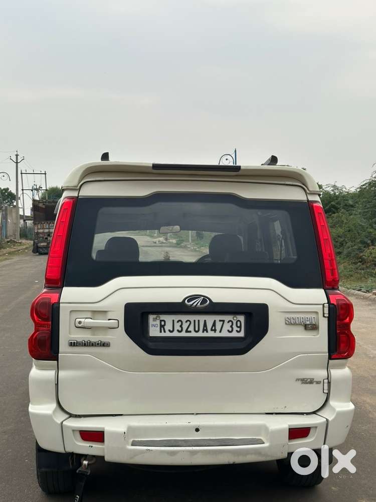 Mahindra Scorpio Diesel 2015