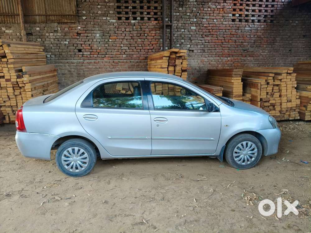 Toyota Etios Petrol 2011