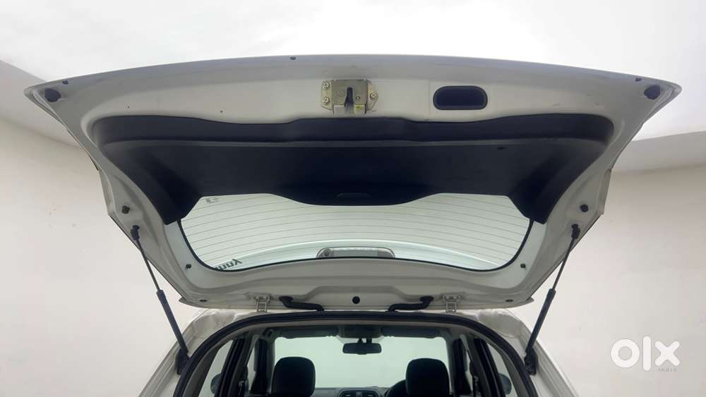 Maruti Suzuki Vitara Brezza 1.5 Zxi Plus At, 2021, Petrol