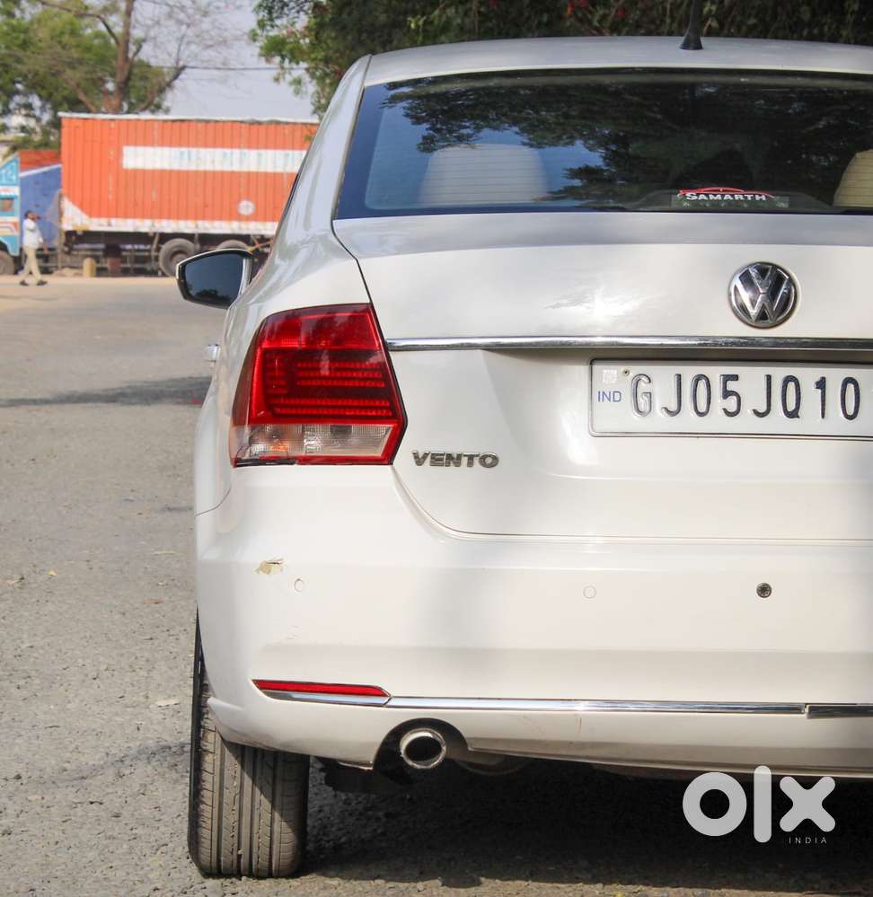 Volkswagen Vento 1.2 Tsi Highline At, 2016, Petrol