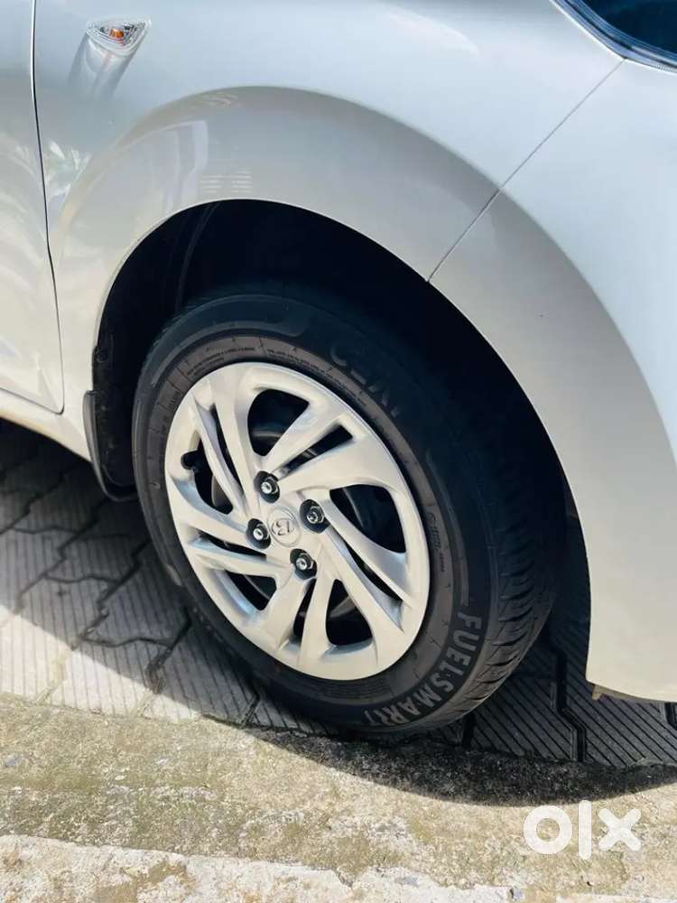Hyundai Aura 2020 Petrol 27000 Km Driven