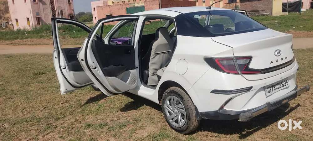 Hyundai Aura 2020 Cng Company Fitted 56000 Km Driven