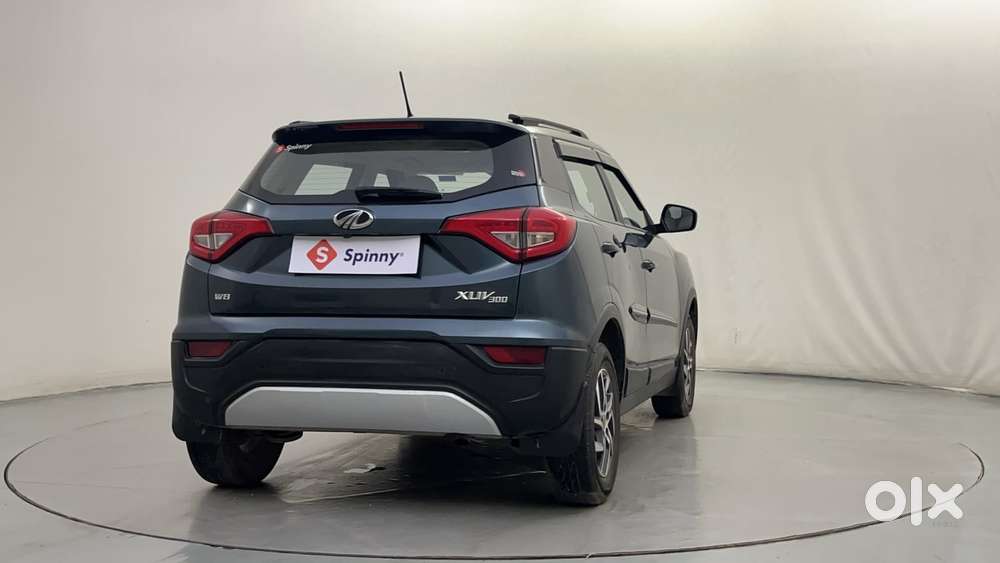 Mahindra Xuv300 W8 Option, 2022, Petrol