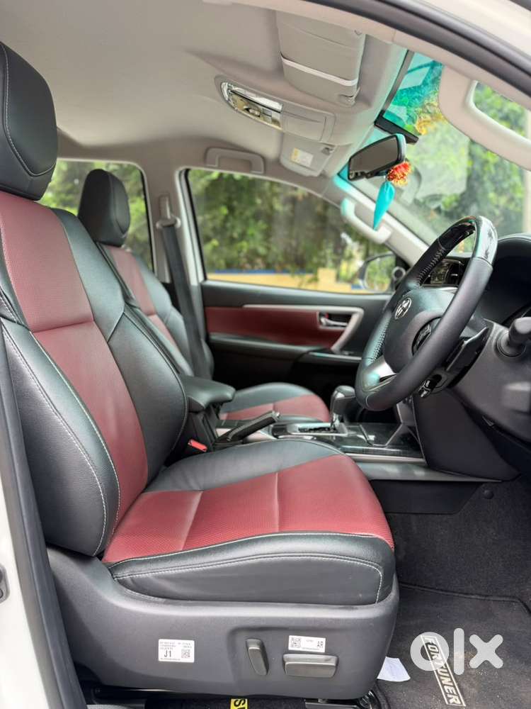 Toyota Fortuner Leader Edition (at), 2024, Diesel