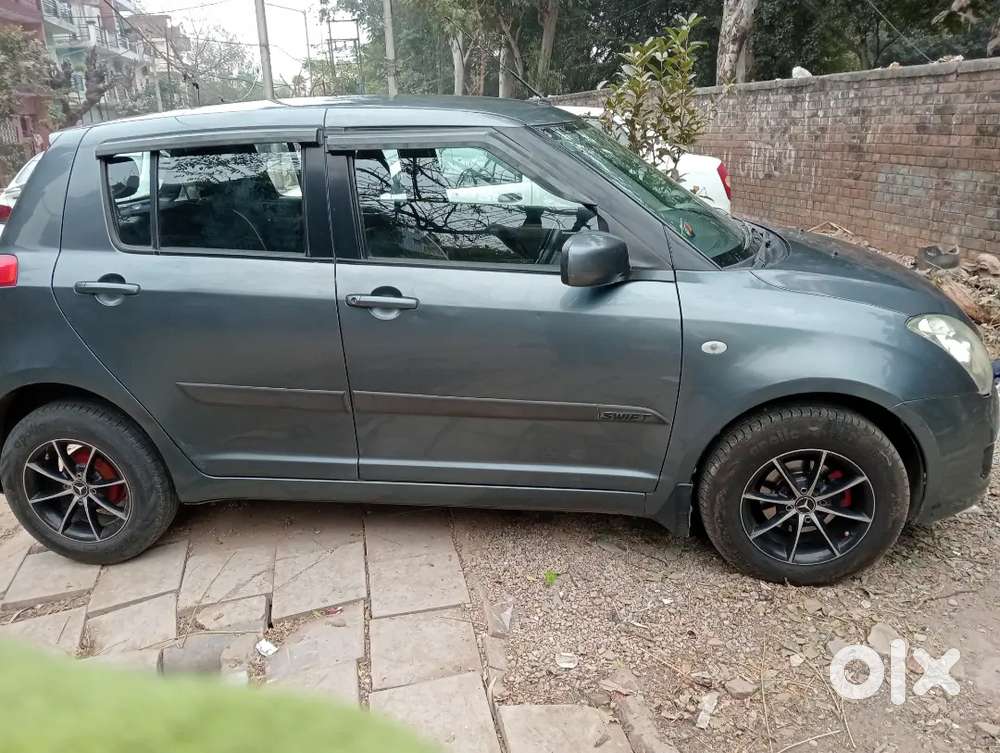 Maruti Suzuki Swift 2011 Petrol 100280 Km Driven