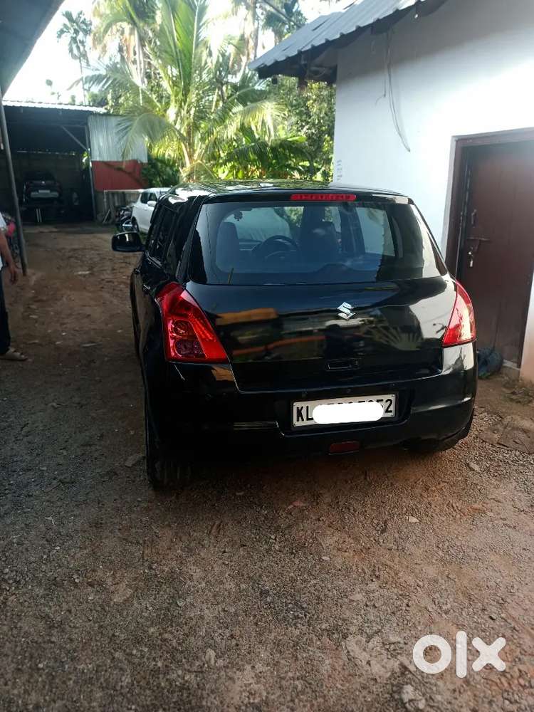 Maruti Suzuki Swift 2011 Lxi Black
