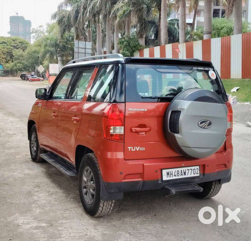 Mahindra Tuv 300 T10 Opt, 2018, Diesel