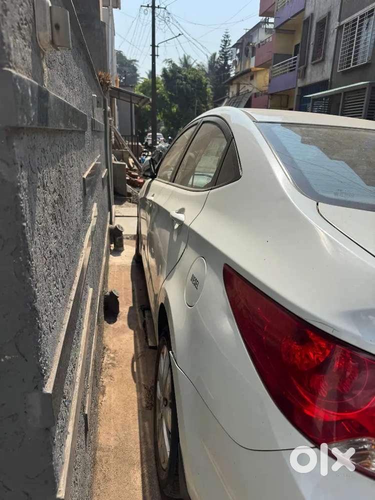 Hyundai Verna 2012 Diesel 130000 Km Driven