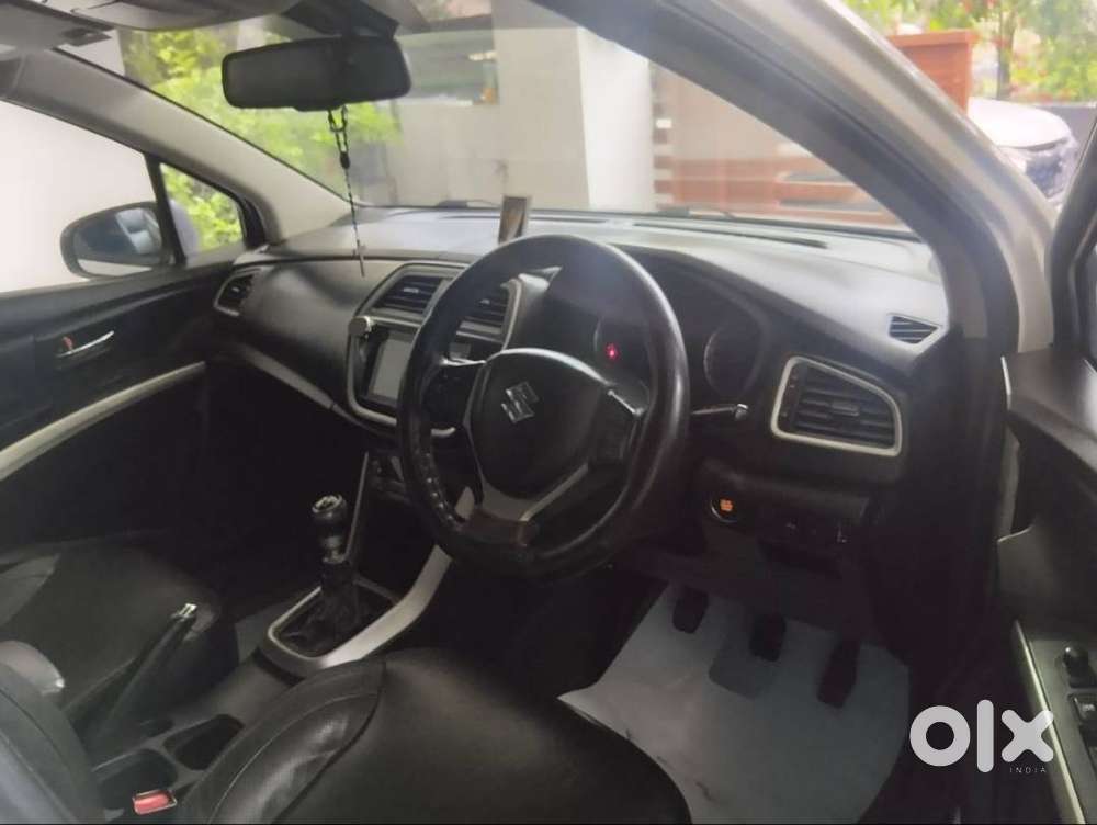 Maruti Suzuki S Cross 2015 Diesel Well Maintained