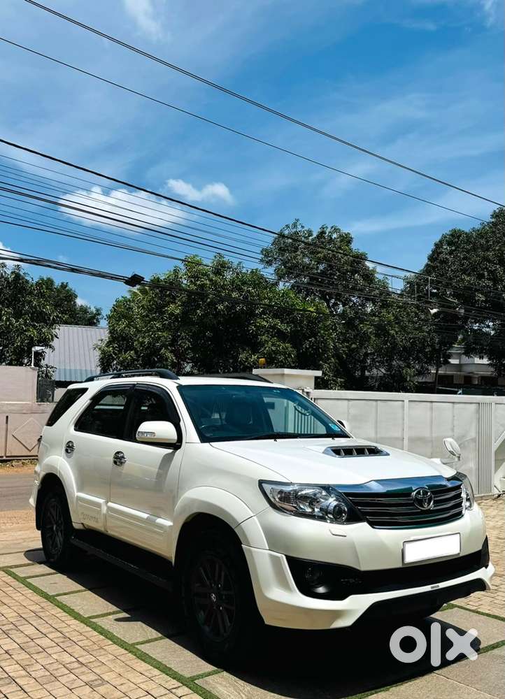 2015 Toyota Fortuner 2*4 Automatic 45000 Km Only