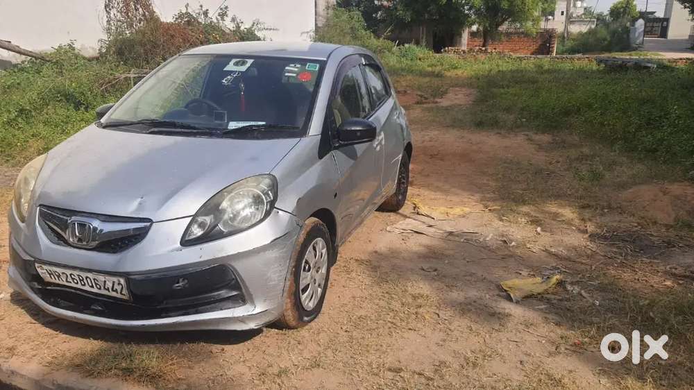 Honda Brio Mt 2012