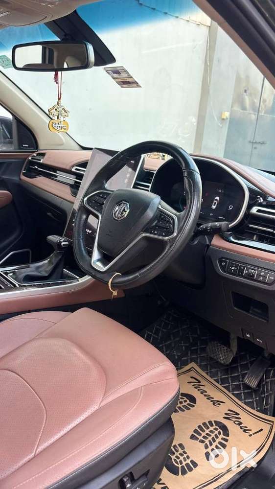 Mg Hector Plus, 2023, Petrol