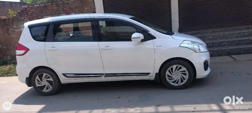 Maruti Suzuki Ertiga 2012 Diesel 120000 Km Driven