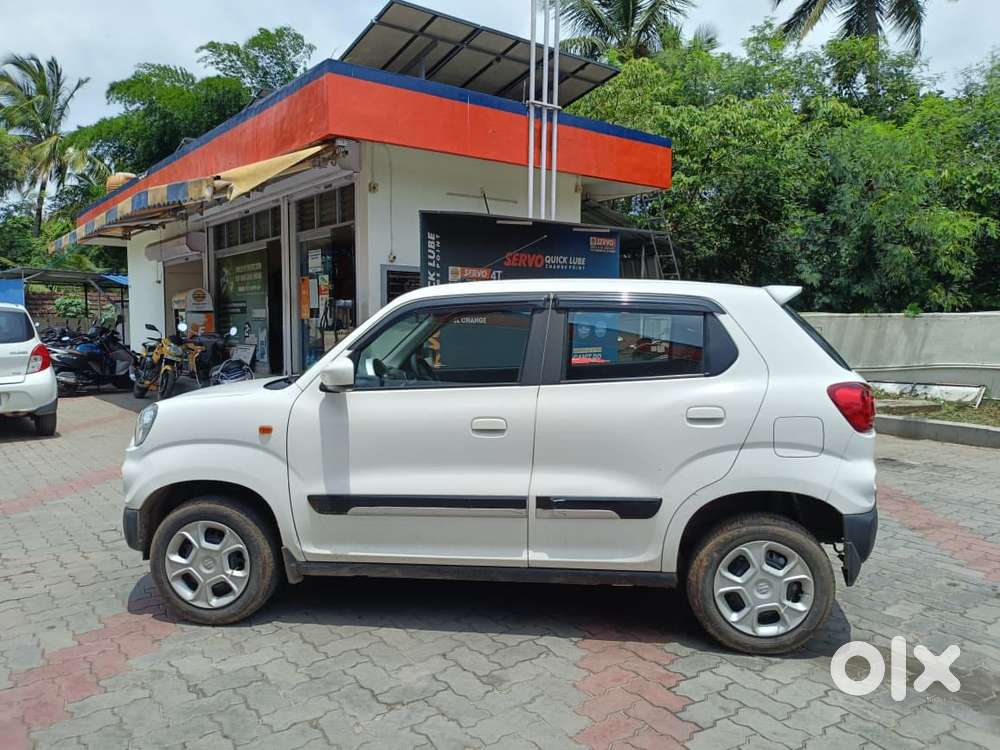 Maruti Suzuki S-presso Vxi Opt, 2022, Petrol