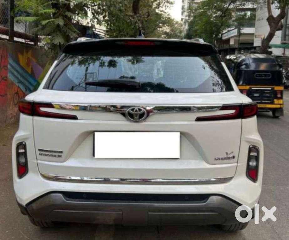 Toyota Urban Cruiser Hyryder 1.5 V Hybrid, 2023, Petrol