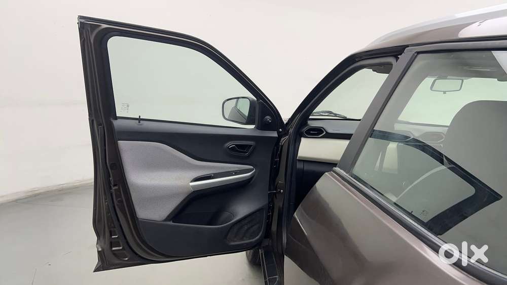 Nissan Magnite 1.0 Xe, 2023, Petrol
