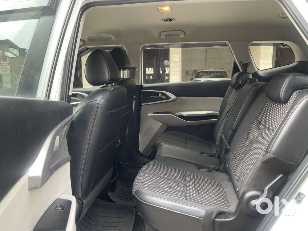 Kia Carens 1.5 Prestige Plus 7 Str Imt, 2024, Petrol