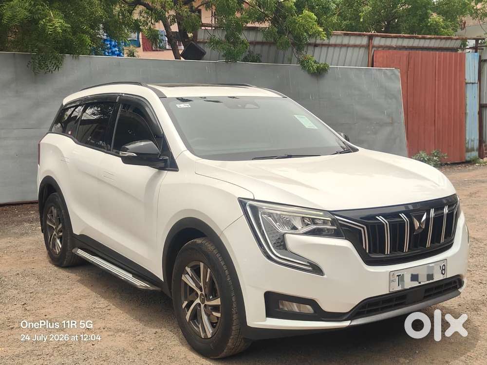 Mahindra Xuv700 2.2 Ax 7 Diesel At Str, 2022, Diesel