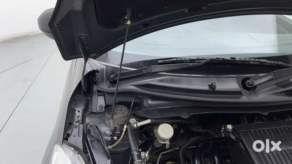 Maruti Suzuki Swift 1.2 Lxi (o), 2017, Petrol