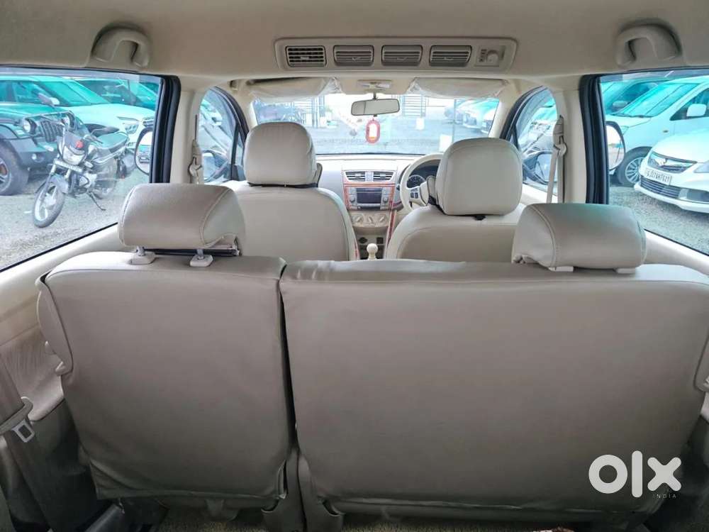 Maruti Suzuki Ertiga Shvs Zdi Plus, 2015, Diesel