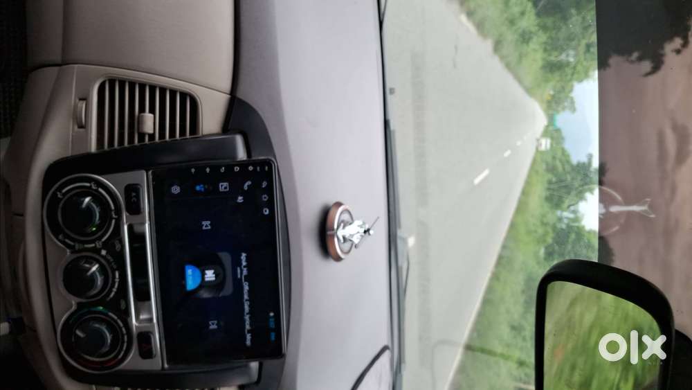 Innova 2.5g Sell/exchange.  If Exchange With Car Then Add Cash.