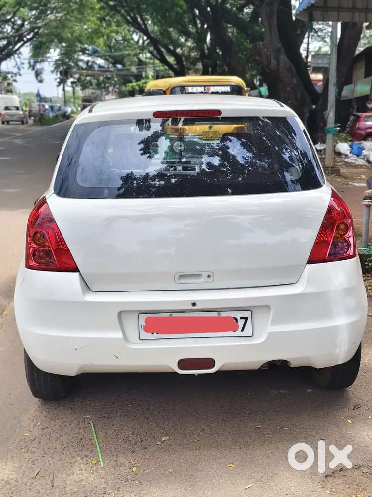 Maruthi Swift Vxi Petrol