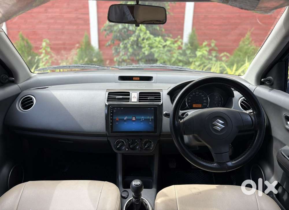 Maruti Suzuki Swift Vxi Bsiv, 2010, Petrol