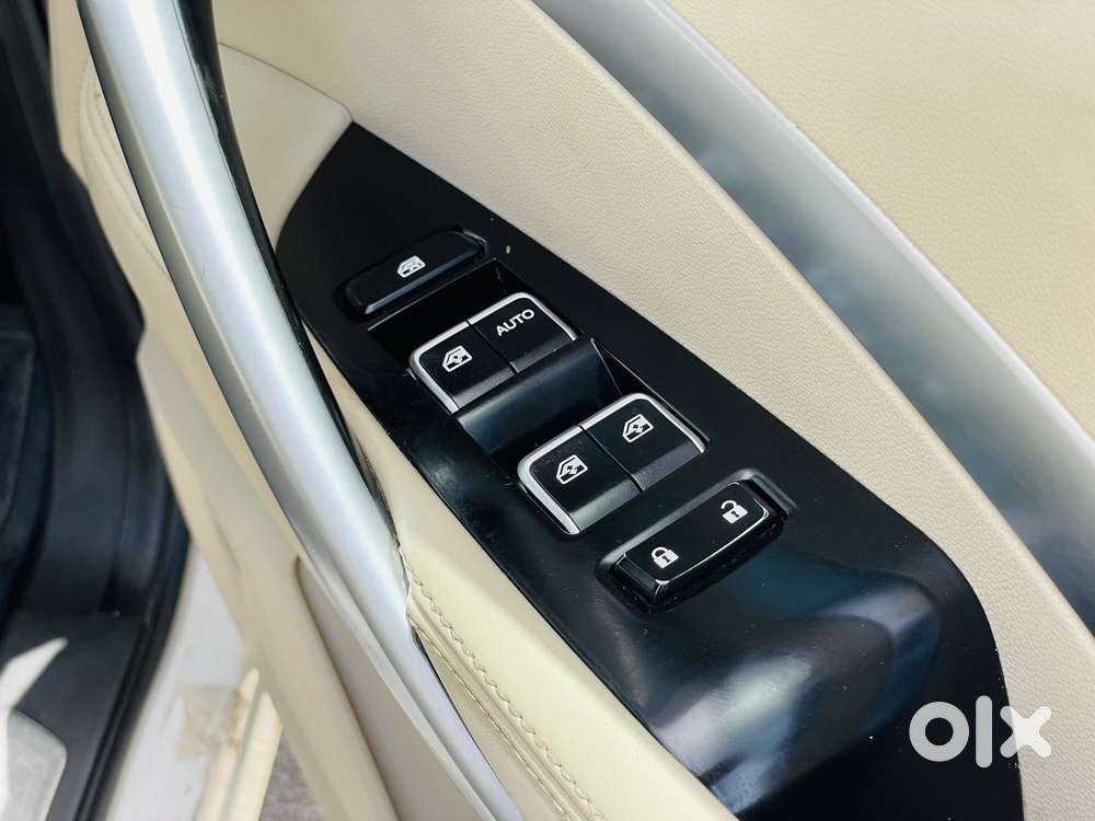 Mg Hector Sharp At, 2022, Petrol