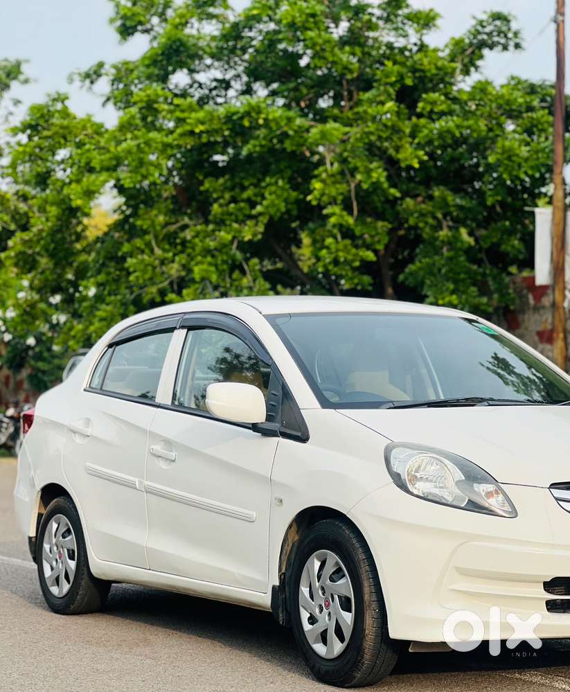 Honda Amaze Ex I-vtech, 2016, Cng & Hybrids