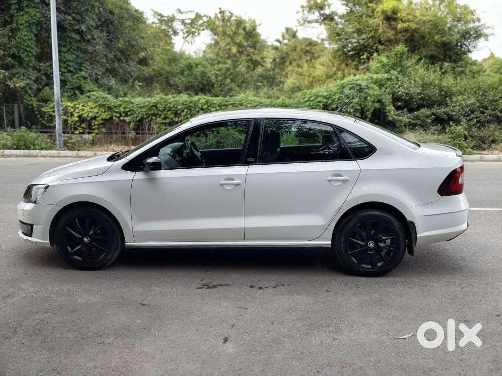 Skoda Rapid 1.0 Monte Carlo At, 2021, Petrol