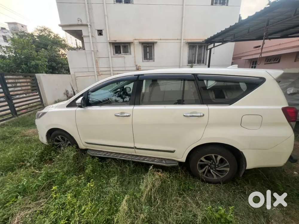 Toyota Innova Crysta 2.4 2021 Hr No