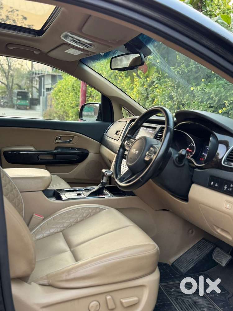 Kia Carnival Limousine Plus 7 Str, 2021, Diesel