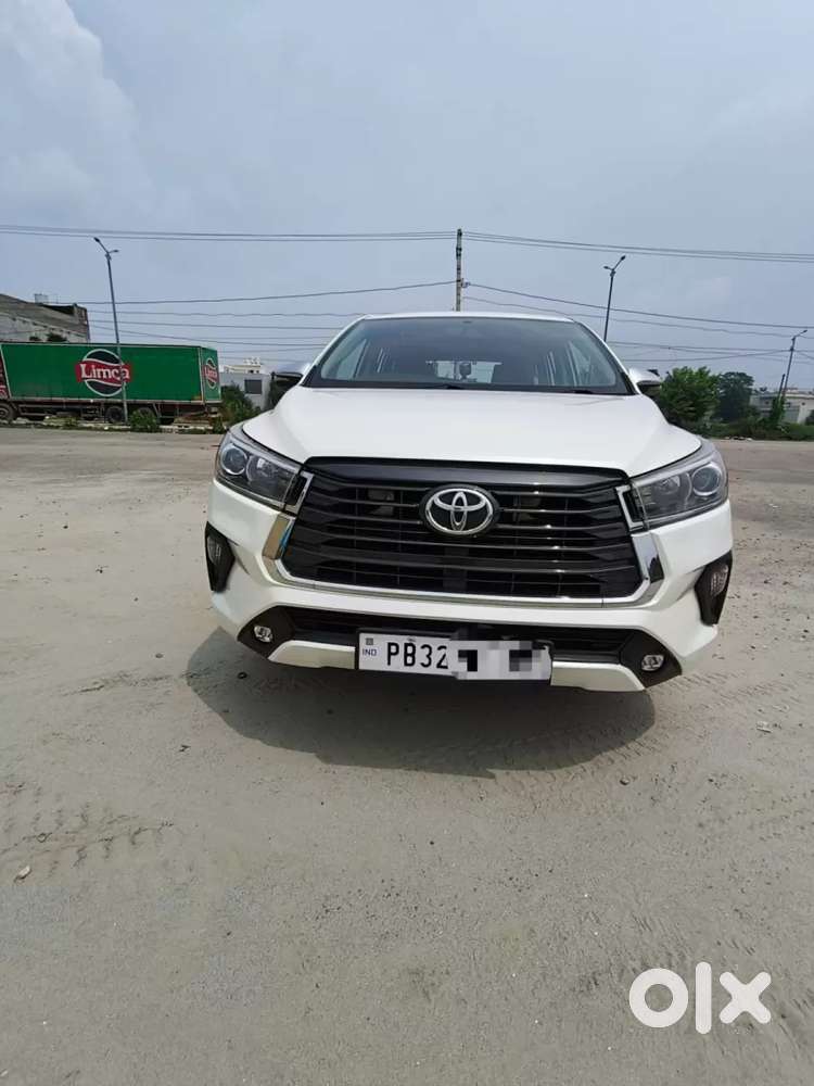 Toyota Innova Crysta 2.8 Zx At 7 Seater, 2019, Diesel