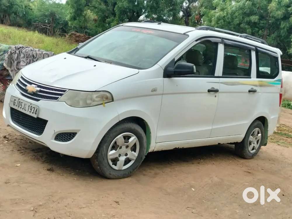 Chevrolet Enjoy Tcdi 2014 8-seater Manual