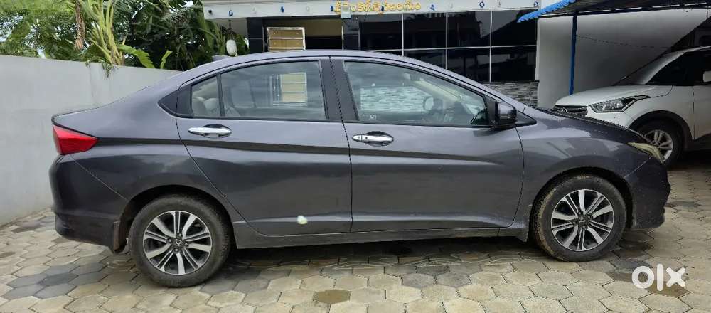 Honda City 1.5 V 2017 Petrol