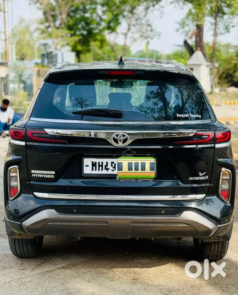 Toyota Urban Cruiser Hyryder 2024 Petrol Well Maintained