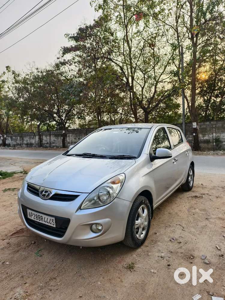 Hyundai I20 Asta Diesel Manual 2012