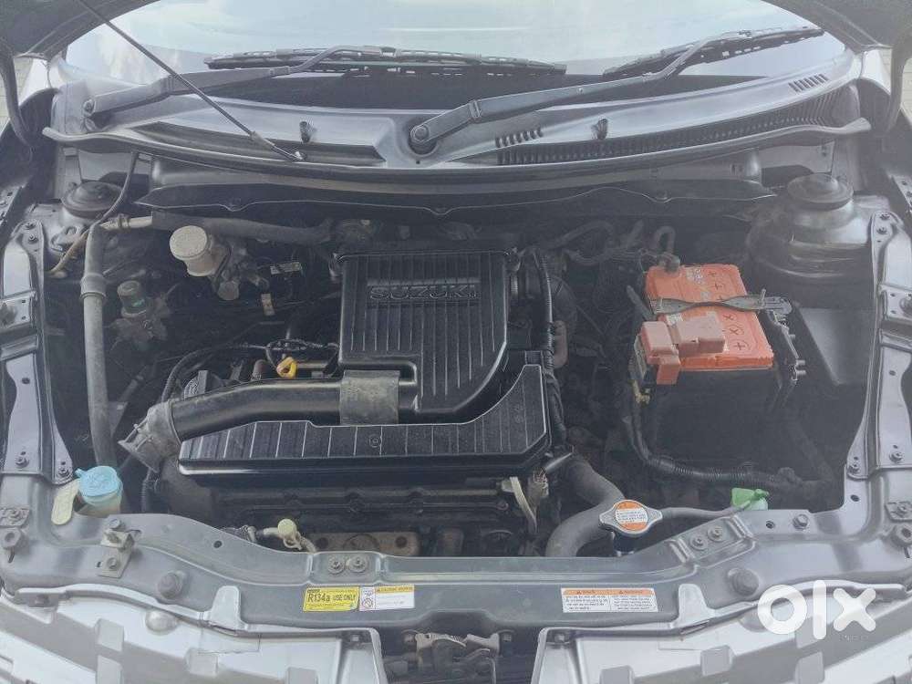 Maruti Suzuki Swift Dzire 1.2 Vxi Bsiv, 2014, Petrol