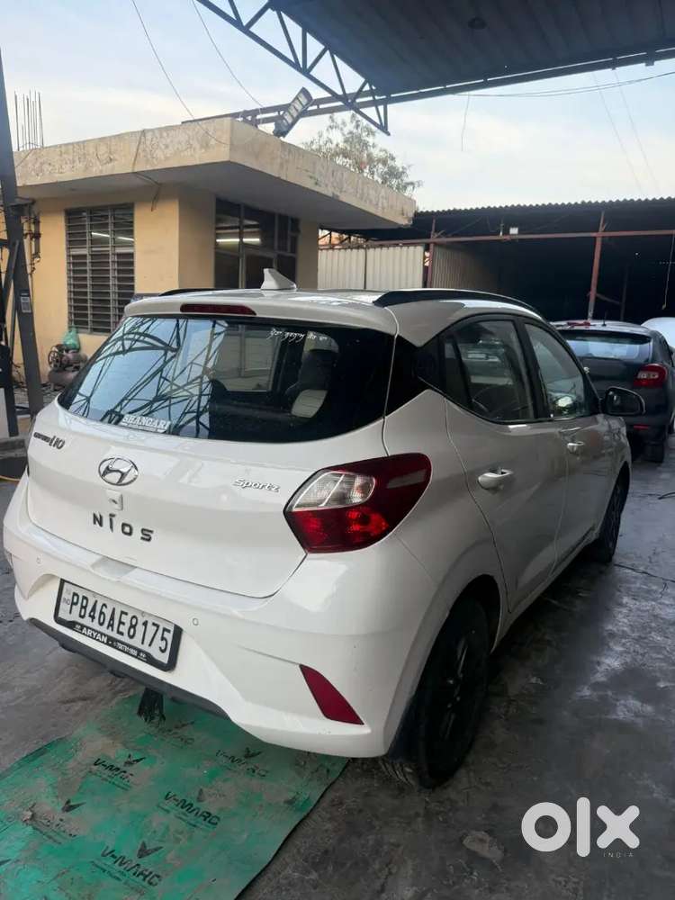 2020 Grand Nios
1 Owner Car 
50 Hjar Chali 
Full Insurnce Car