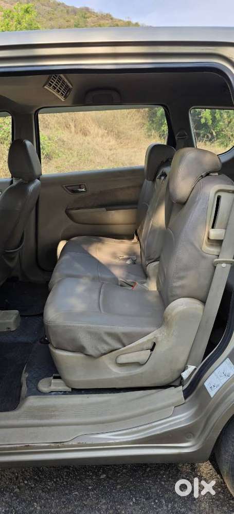 Maruti Suzuki Ertiga 1.5 Vxi, 2014, Petrol