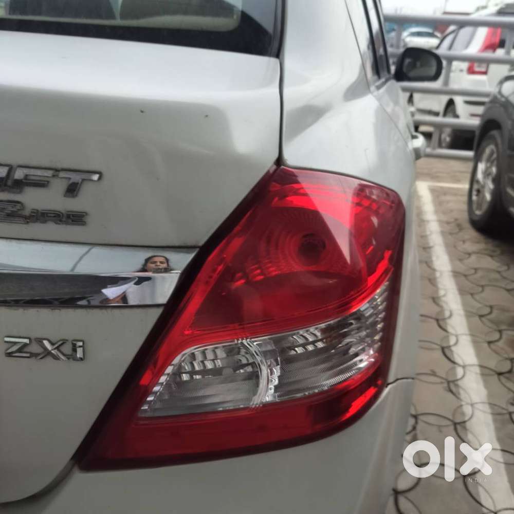 Maruti Suzuki Swift Dzire Zxi+ Mt, 2013, Petrol