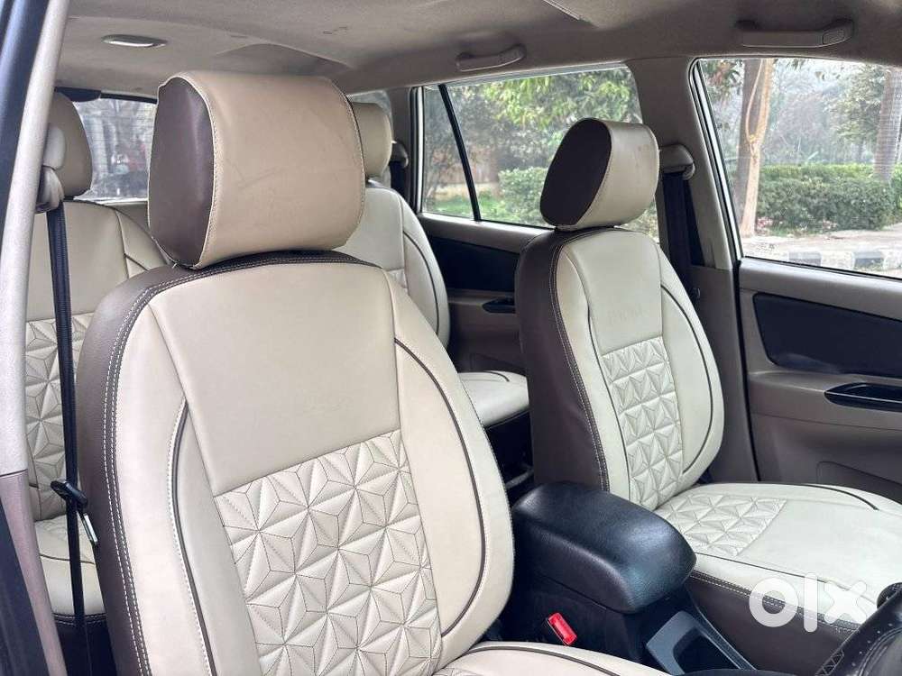 Toyota Innova 2.5 Gx (diesel) 7 Seater, 2016, Diesel