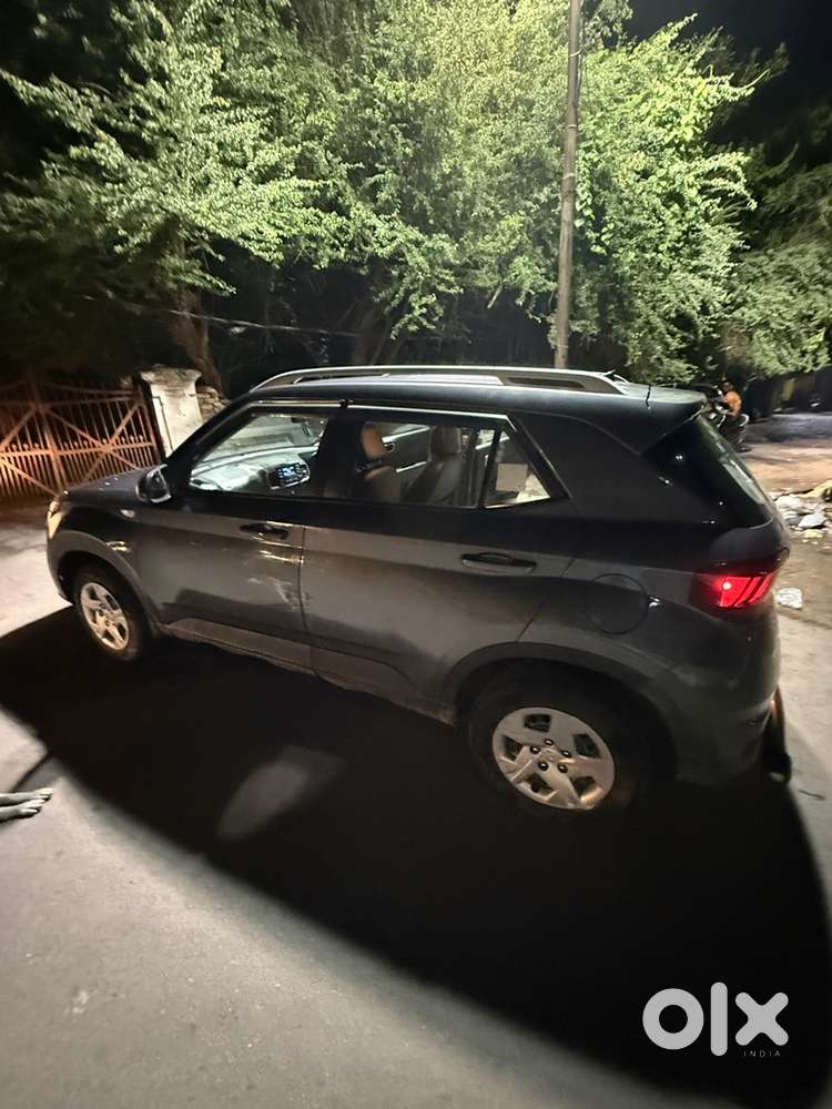 Hyundai Venue Petrol 2019