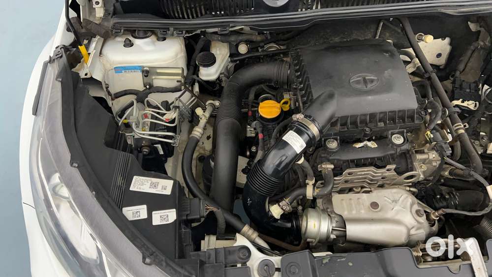 Tata Nexon 1.2 Revotron Xm (s), 2023, Petrol