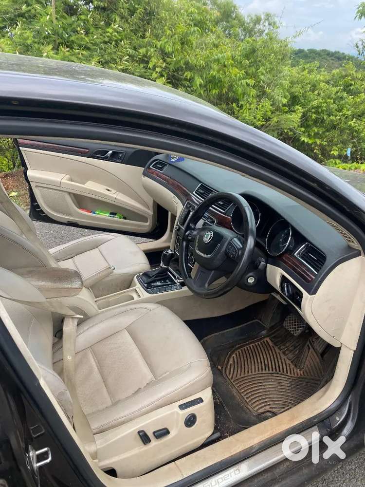 Skoda Superb 2013 Diesel Automatic  2nd Owner  Well Maintained