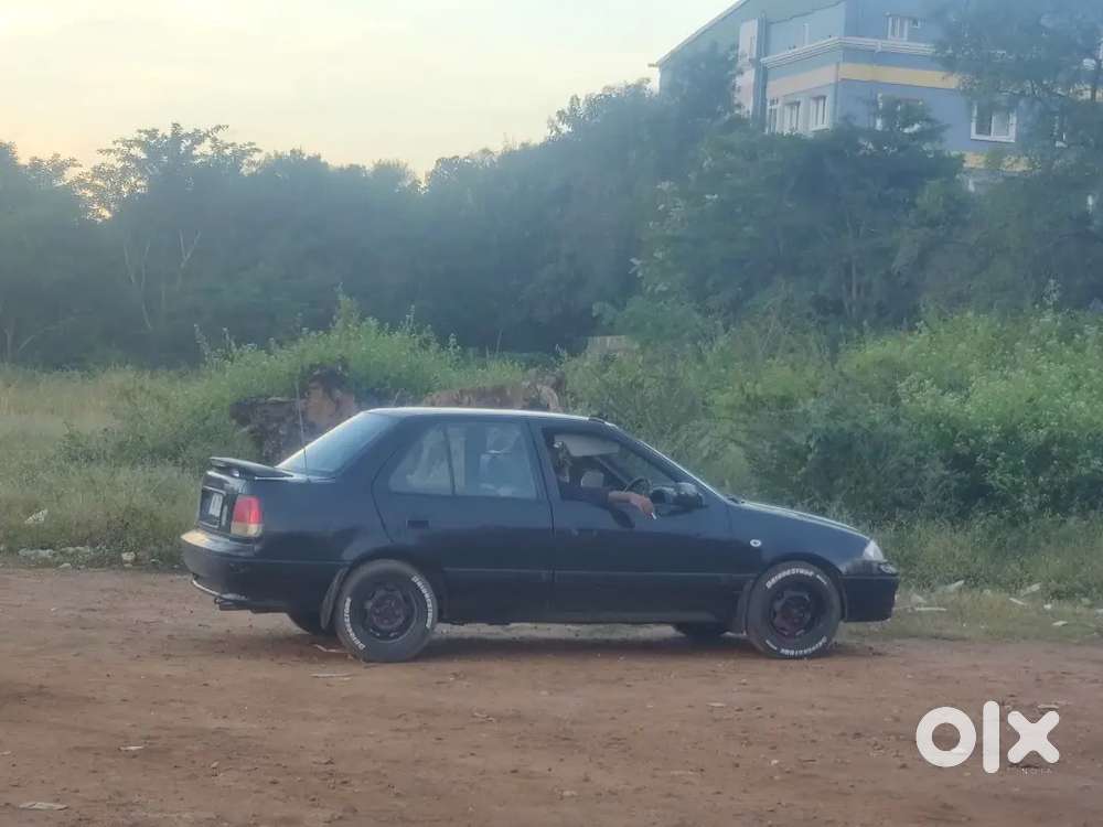 Maruti Suzuki Esteem 2005 Petrol Well Maintained
